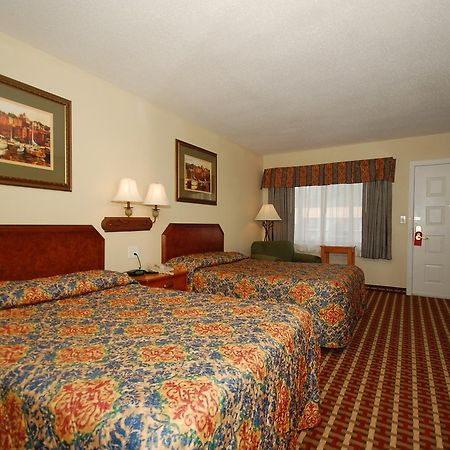 Millville Motorsports Inn And Suites Pokoj fotografie