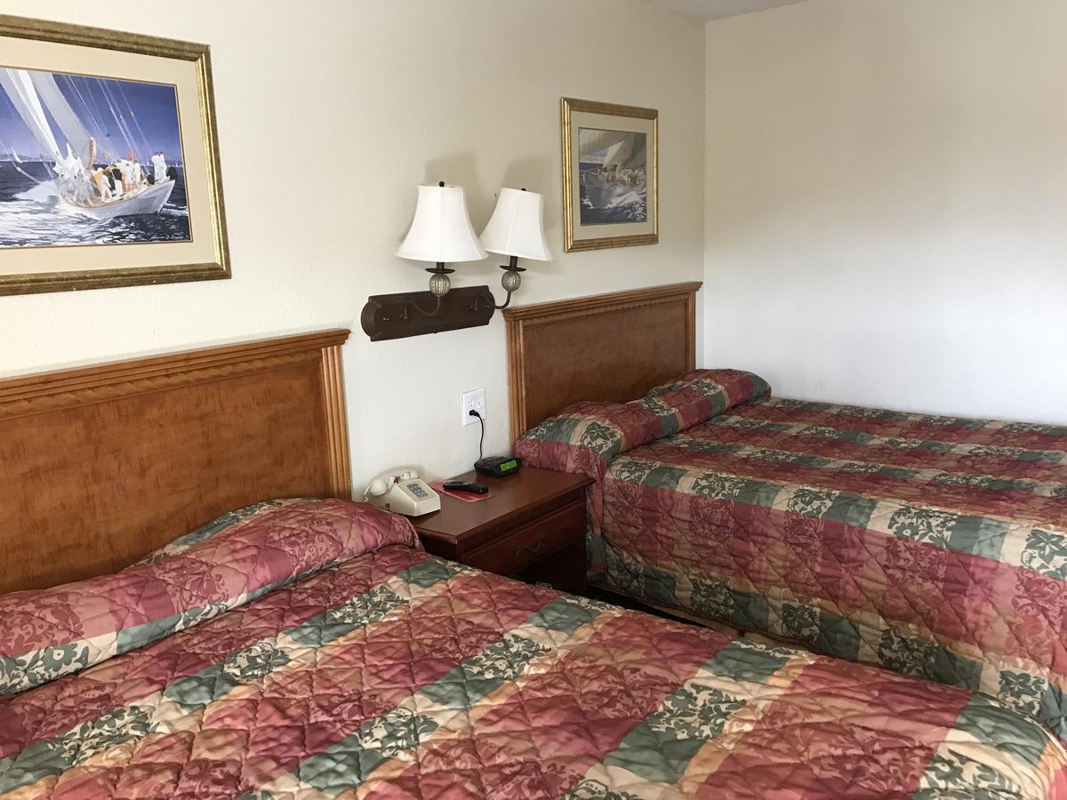 Millville Motorsports Inn And Suites Pokoj fotografie